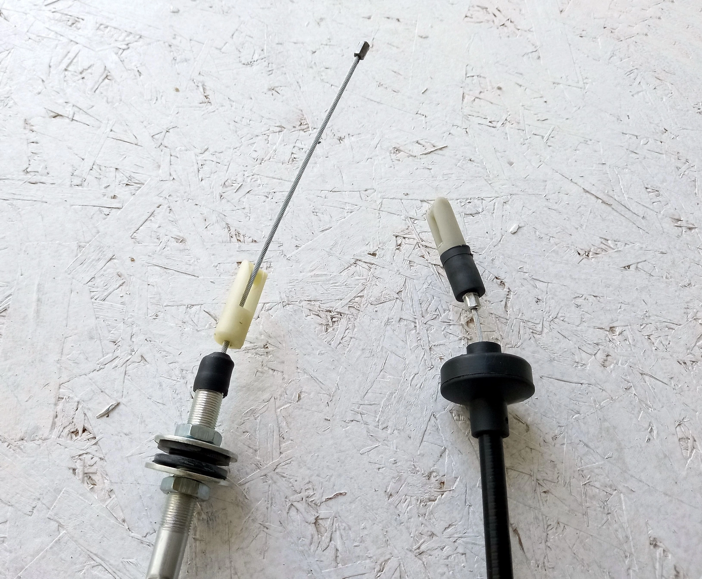 CABO EMBREAGEM 935MM VW SANTANA/QUANTUM MOTOR AP 1.8 1984/1989