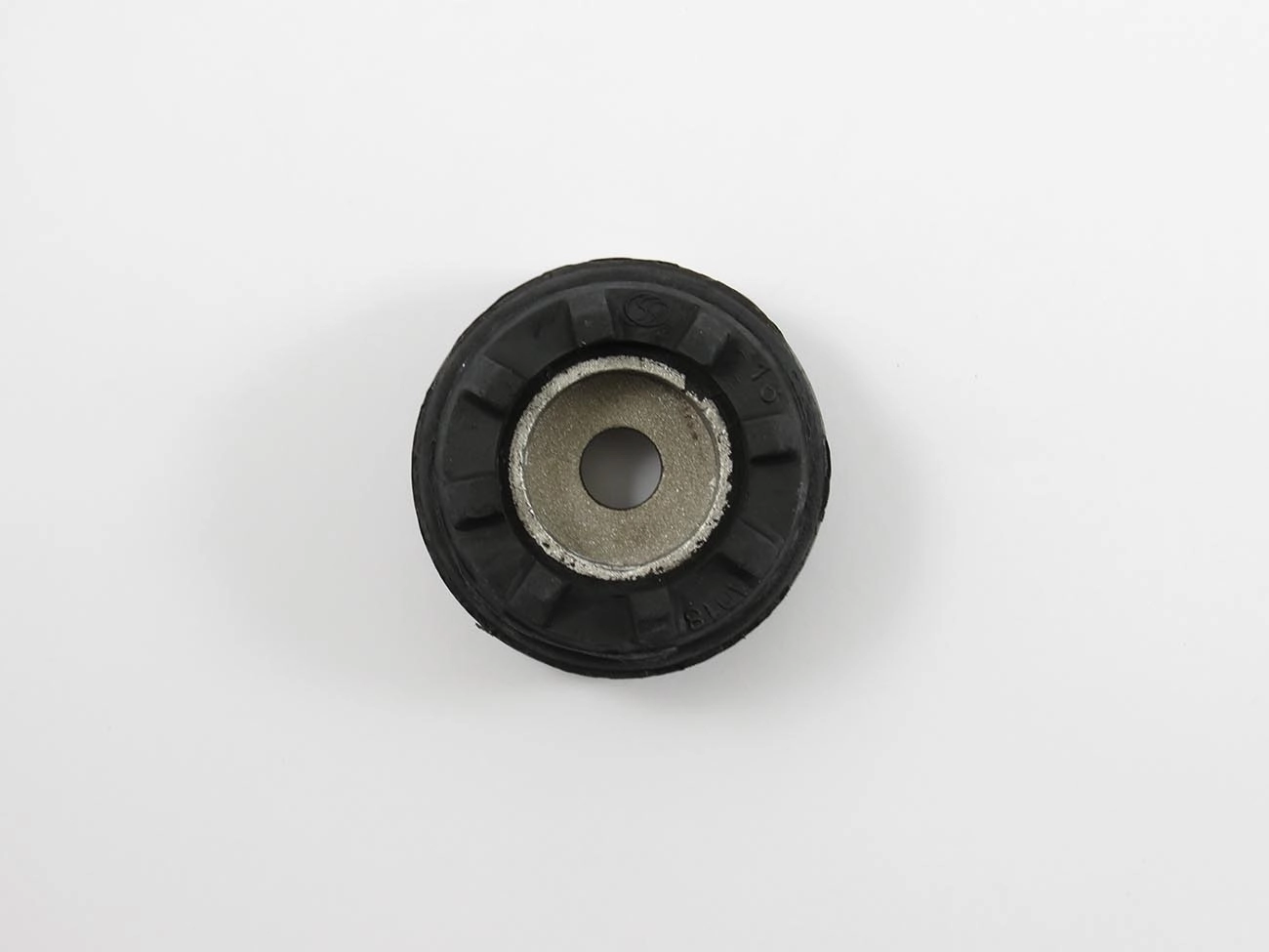 KIT AMORTECEDOR DIANTEIRO FIAT UNO/PREMIO/ELBA/FIORINO 93/ - COXIM/BATENTE E COIFA PARA UM LADO