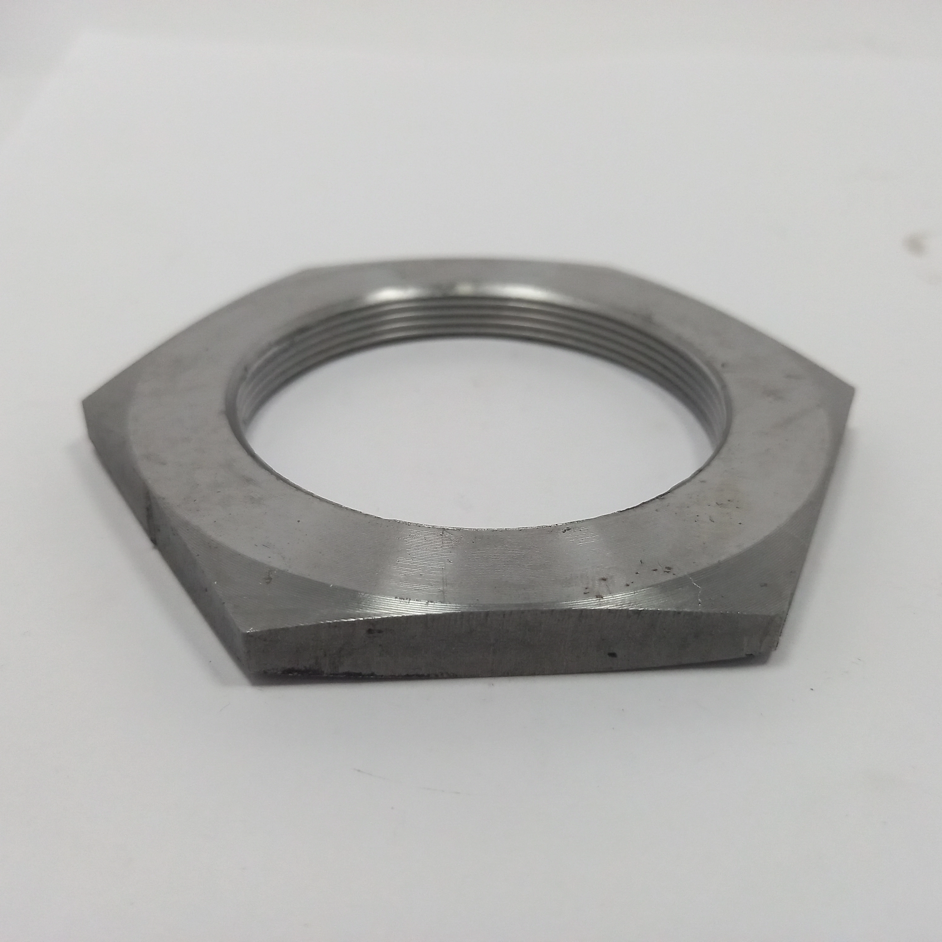 PORCA DA CARCAÇA TRASEIRA SEM PINO FORD F-600 /71 - GM A-60/C-60/D-60 /79