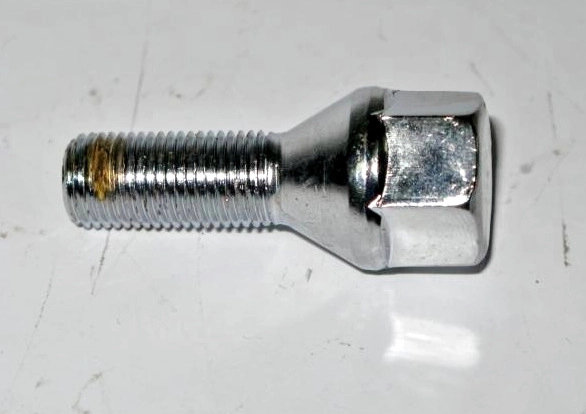 PARAFUSO RODA FIAT 147/UNO/PREMIO/FIORINO/TEMPRA/PALIO TODOS - 12X1.25X27 CHAVE 19 - CROMADO
