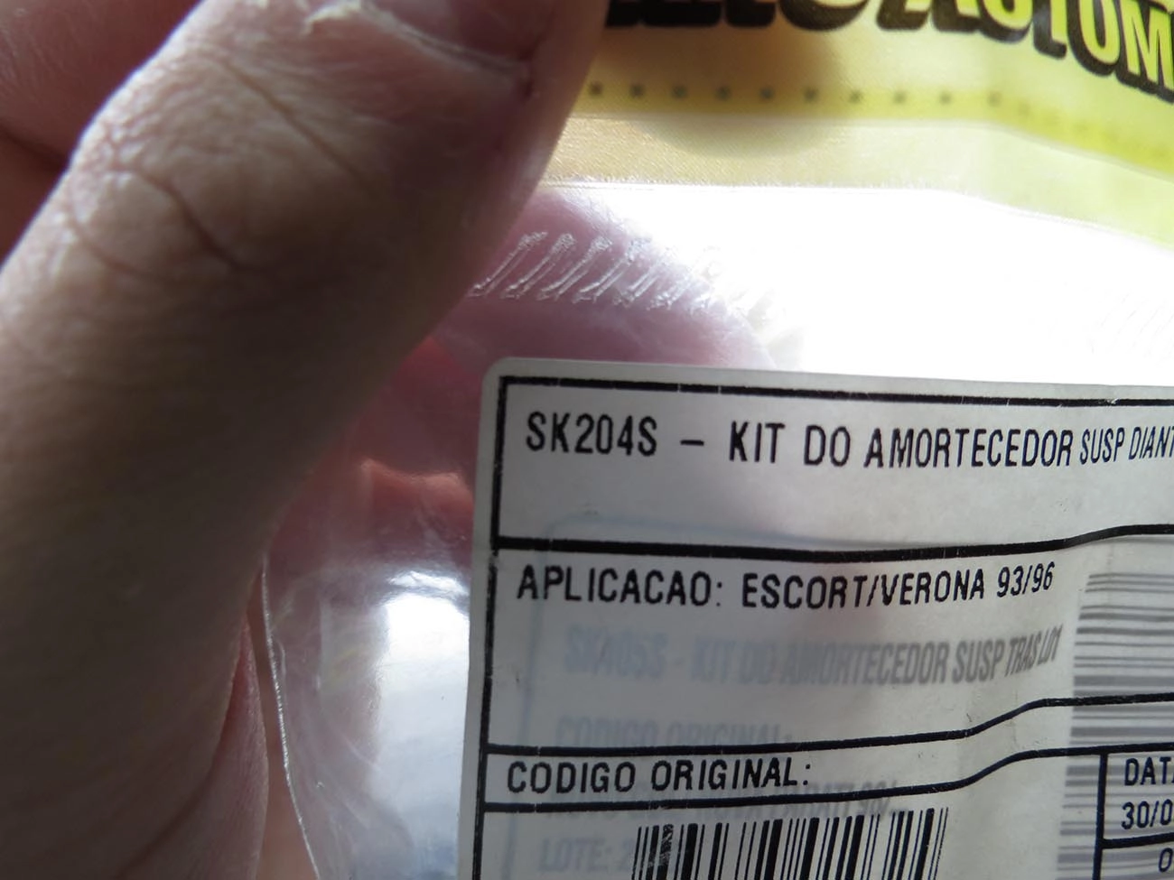 KIT AMORTECEDOR FORD ESCORT/VERONA 93/ - VW LOGUS/POINTER - DIANTEIRO