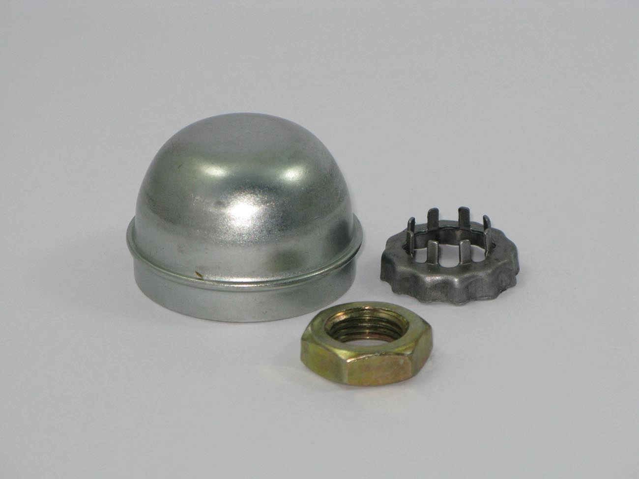 KIT CALOTA RODA TRASEIRA FORD ESCORT/VERONA /92 VW APOLLO