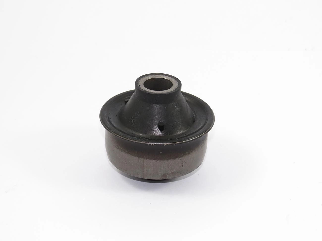 BUCHA TRASEIRA BANDEJA DIANTEIRA GM VECTRA/ASTRA/CALIBRA /96 - SUSPENSÃO DIANTEIRA