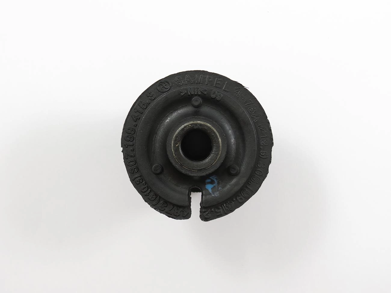 BUCHA SUSPENSAO VW GOL/VOYAGE/PARATI/SAVEIRO 86/97 10MM - DIANTEIRA QUADRO
