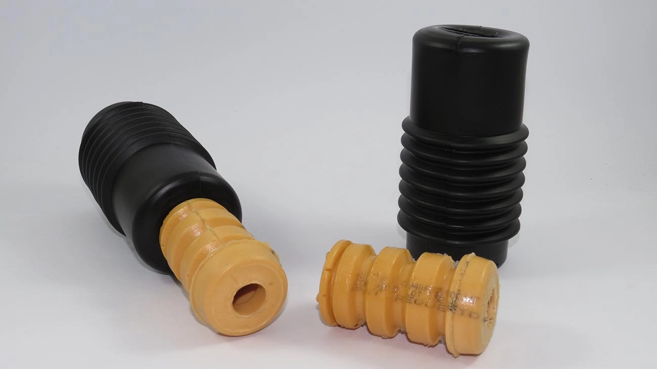 KIT AMORTECEDOR DIANTEIRO NISSAN TIIDA/LIVINA/GRAND LIVINA 2010/ - BATENTE/COIFA