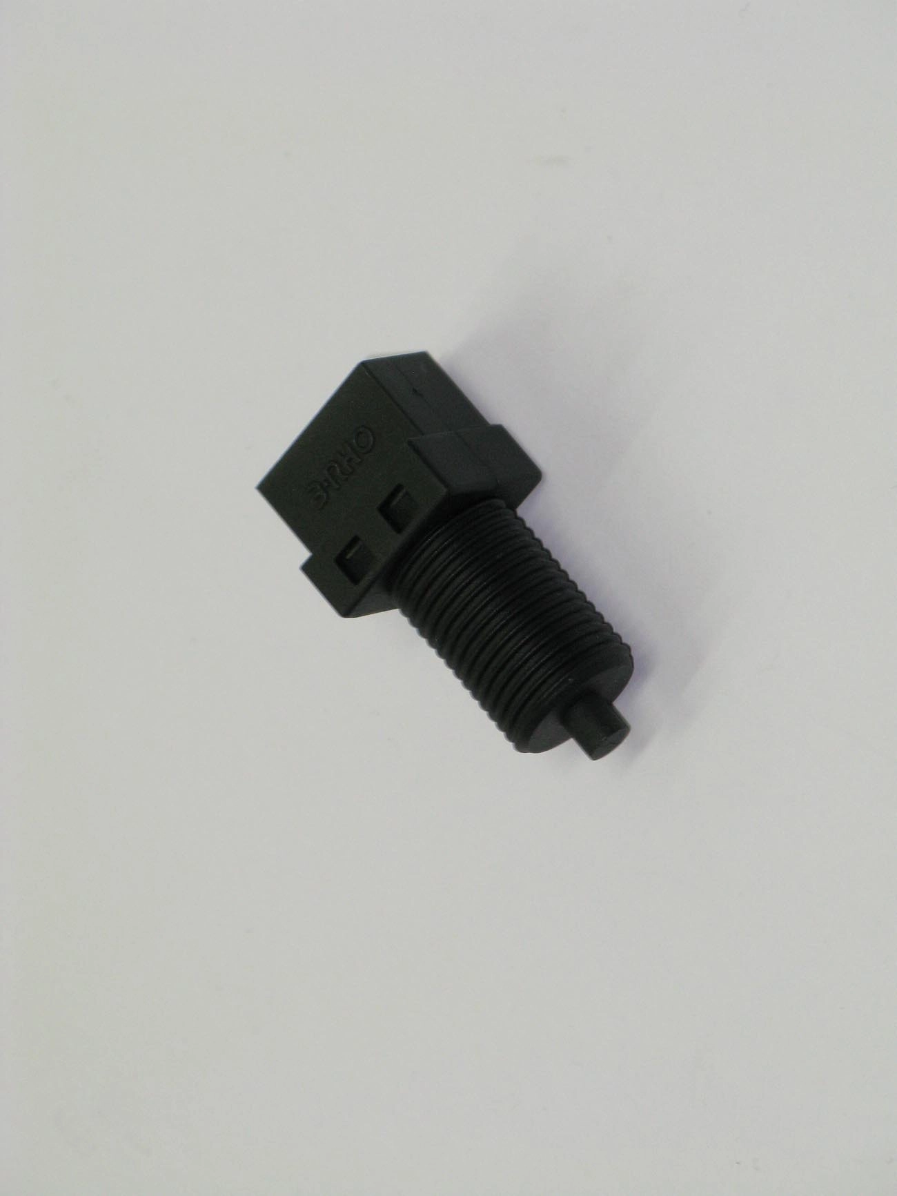 INTERRUPTOR DE  FREIO - RENAULT TODOS - C/CAMBIO MECANICO