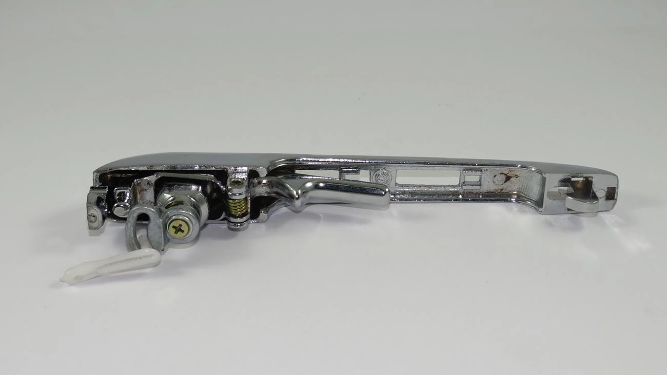 MACANETA EXTERNA VW PASSAT 1977/1988 DIANTEIRA -C/CHAVE