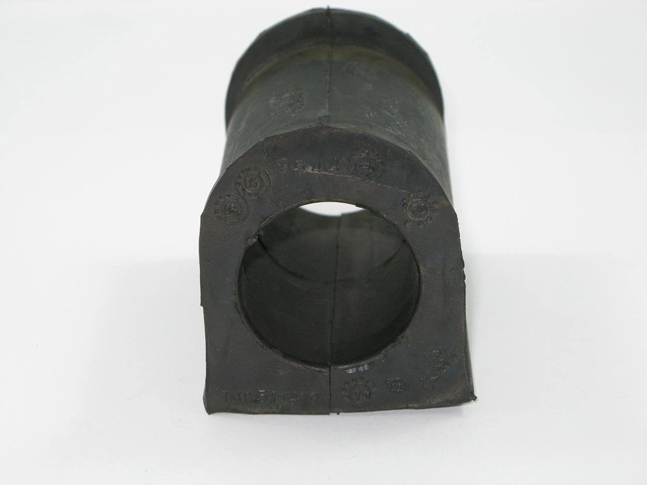BUCHA ESTABILIZADOR VW 12.140/12.170/14.220/16.170/16.210/16.220 - TRASEIRO