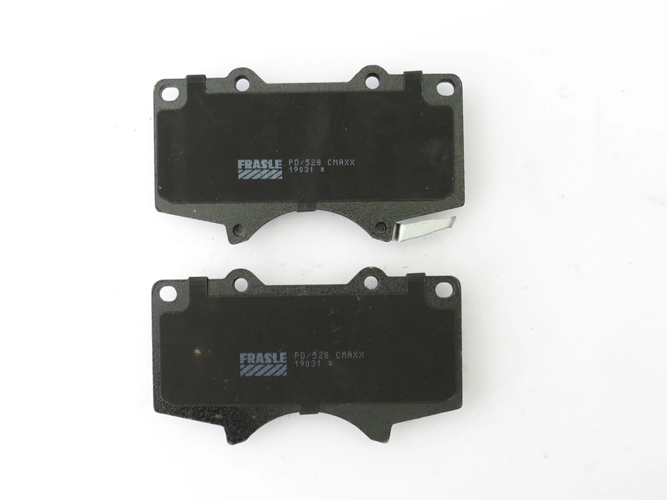 PASTILHA FREIO RODA DIANTEIRA TOYOTA HILUX SW4 2005/ 3.2 CD 4X2 SRV 05/ 4X4 T.D 15/