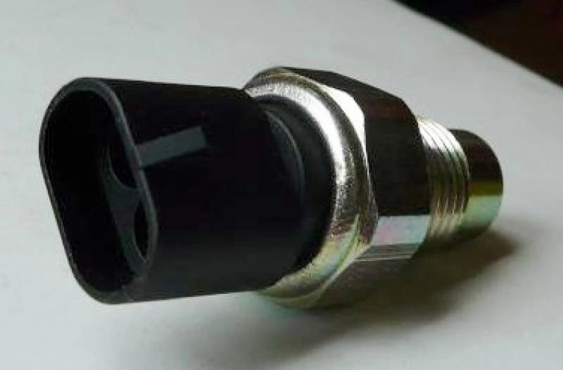 INTERRUPTOR DE LUZ DE RE - GM S-10/BLAZER 2.8/4.3