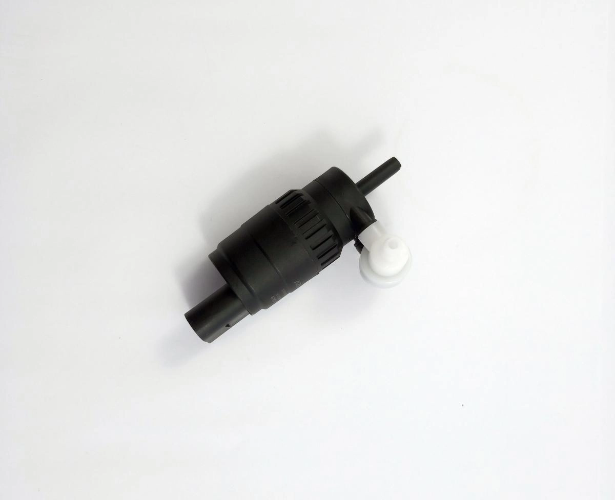 BOMBA ELÉTRICA PARABRISA - GM COBALT/CRUZE/ONIX/SPIN - VW NIVUS/POLO/T-CROSS - 12V - 2 SAÍDAS