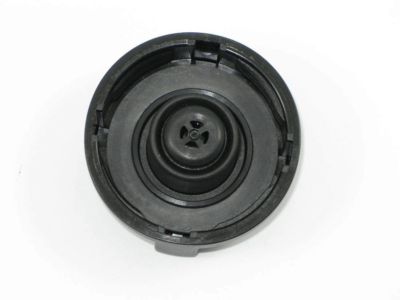 TAMPA RESERVATORIO FORD F-1000 96/ - RANGER 97/ - F-12000/14000 93/ - VW CAMINHOES TODOS