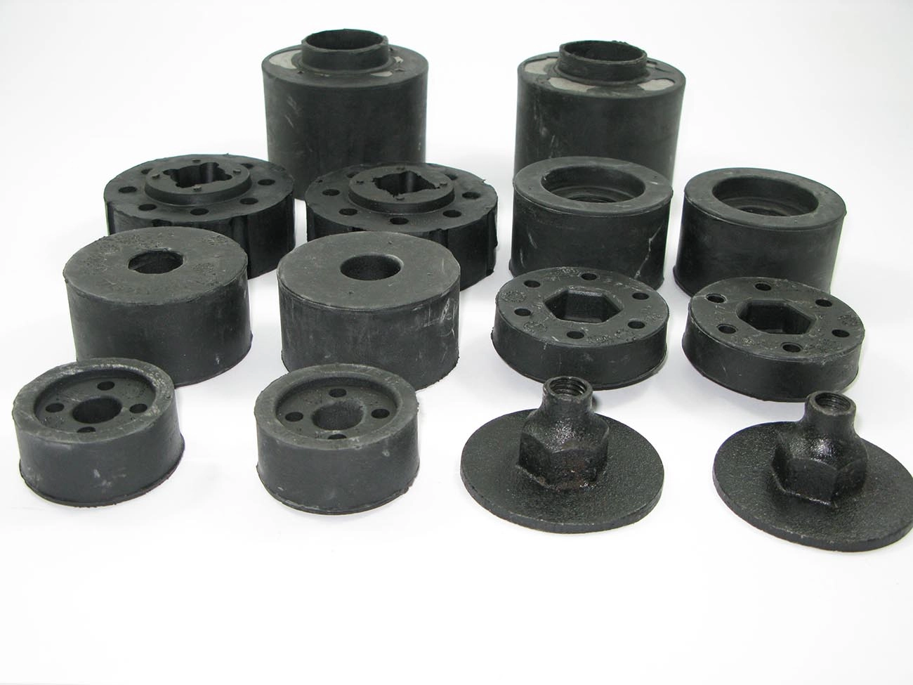 COXIM CABINE/RADIADOR FORD F-4000 93/ - S/FERRAGENS