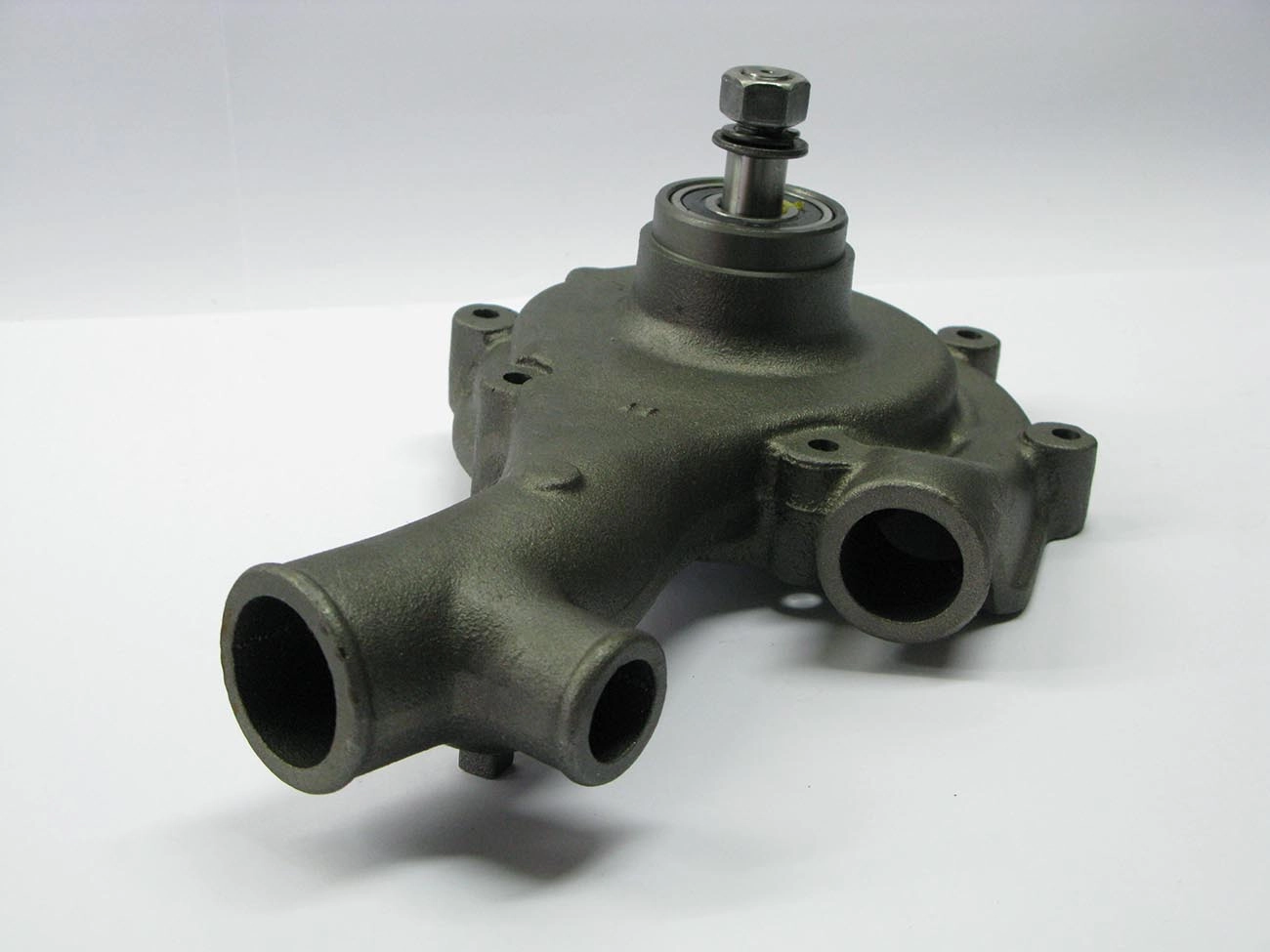 BOMBA AGUA GM D-60/70 F-750/11000 MF 295 6358