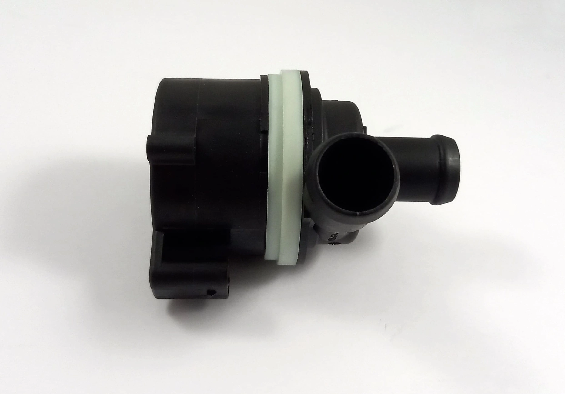 BOMBA ÁGUA AUXILIAR ELÉTRICA CONECTOR 03 PINOS VW AMAROK 2.0 10/17 TDI AUDI A4/A6/Q5/Q7 07/14