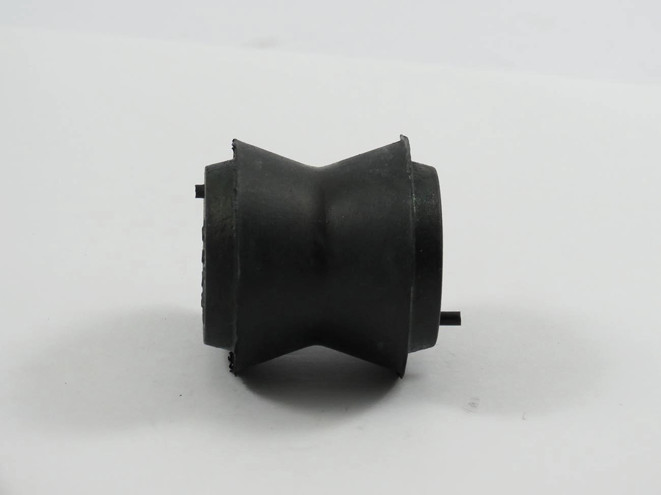 BUCHA BRAÇO TENSOR/TIRANTE SUSPENSÃO DIANTEIRA BRACO DIANTEIRO FIAT UNO S/CS 1984/1987