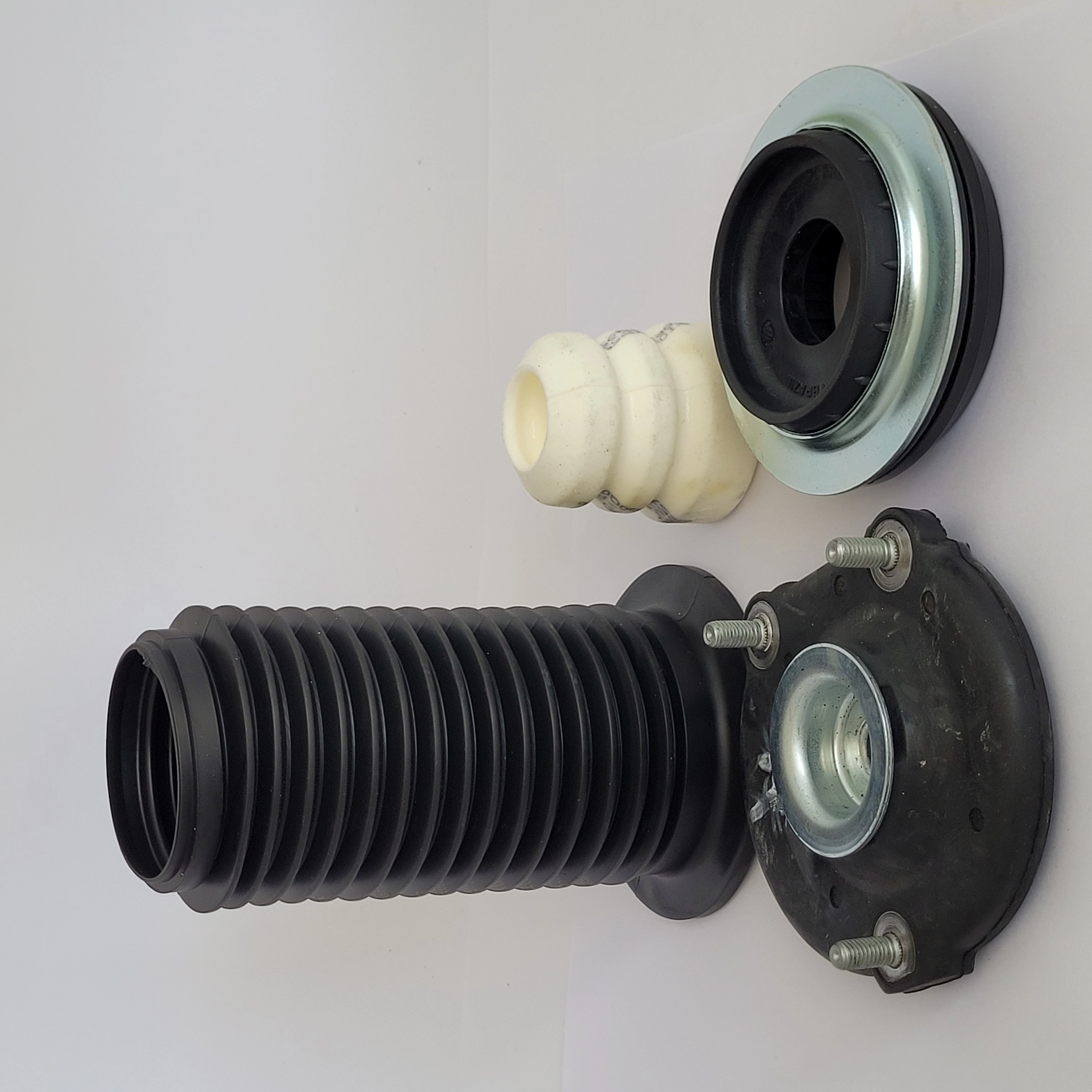 KIT AMORTECEDOR DIANTEIRO COMPLETO DIREITO FIAT PUNTO 08/17 - COXIM COM ROLAMENTO/BATENTE E COIFA