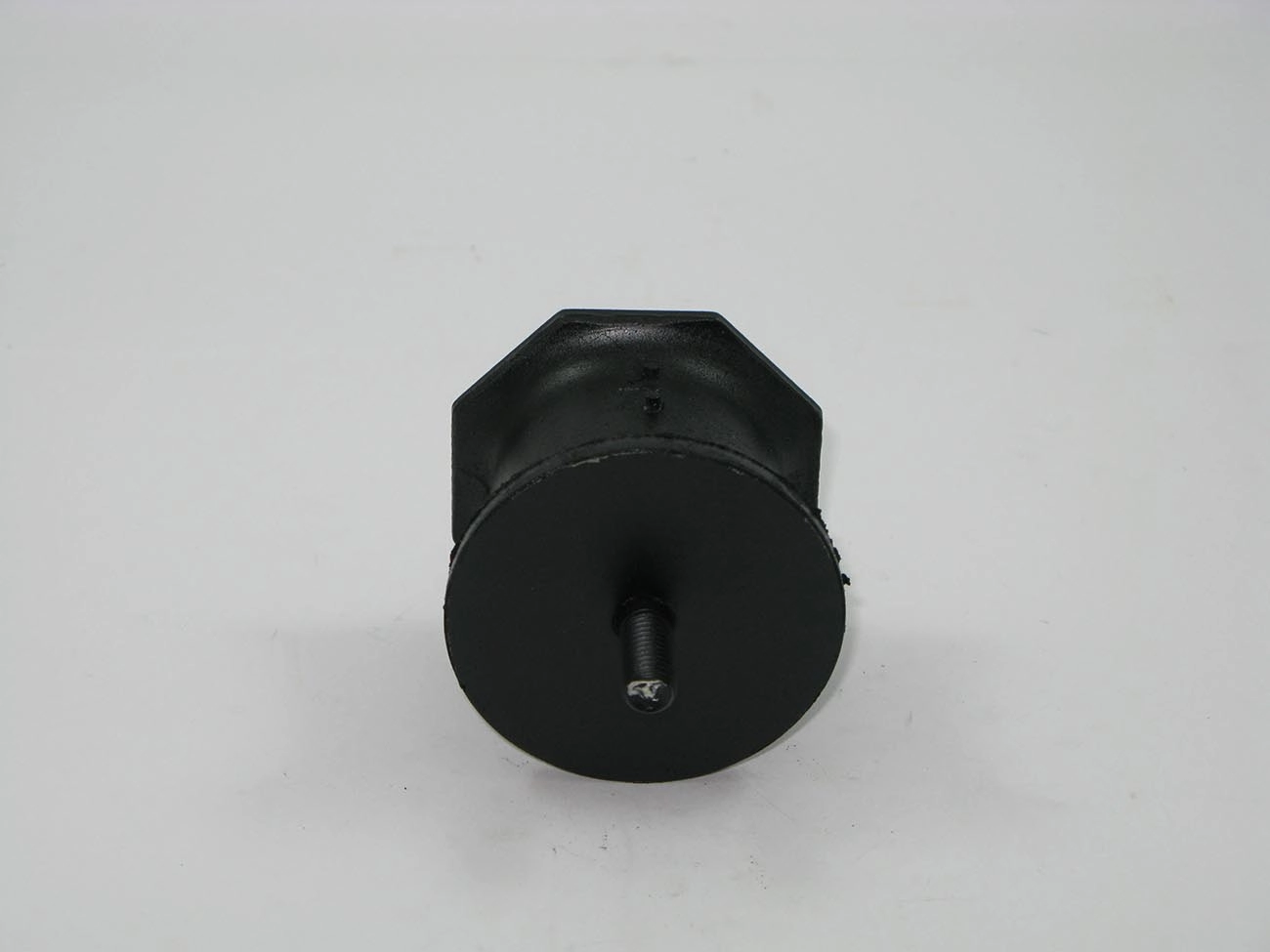 COXIM DIREITO MOTOR SEM AR GM CHEVETTE/CHEVY 73/94