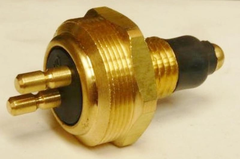 INTERRUPTOR LUZ FREIO MB 1214/1618/O-400 A AR
