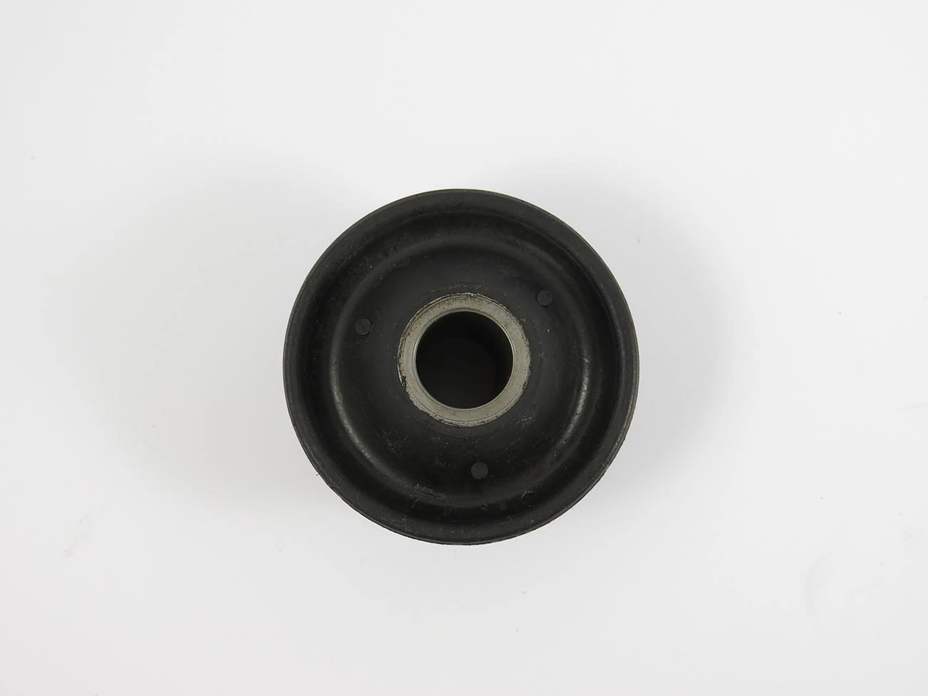 BUCHA TRASEIRA BANDEJA DIANTEIRA GM VECTRA/ASTRA/CALIBRA /96 - SUSPENSÃO DIANTEIRA