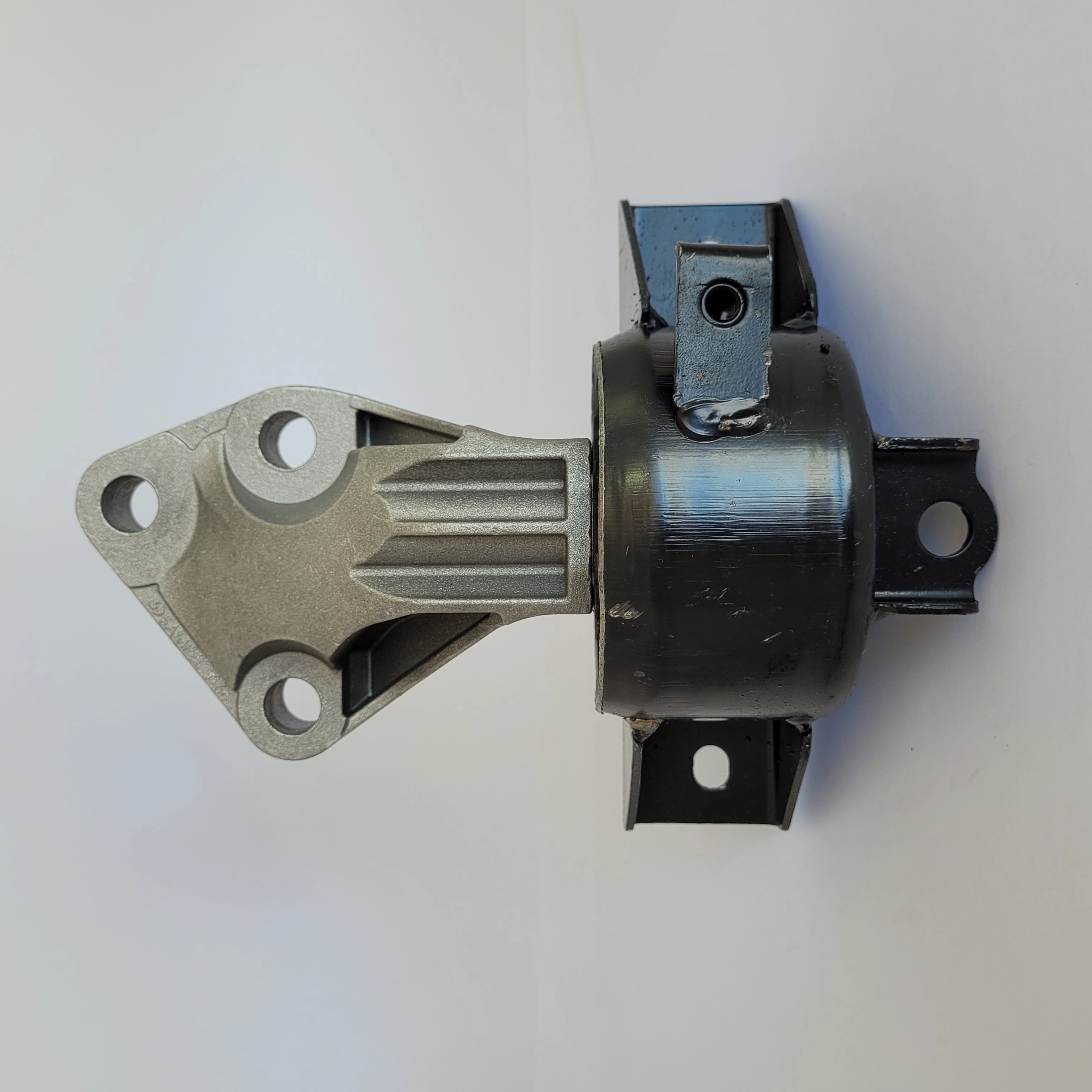 SUPORTE/COXIM CÂMBIO GM COBALT 11/ - ONIX/SONIC/SPIN 12/ - PRISMA 13/ - ESQUERDO CÂMBIO AUTOMÁTICO