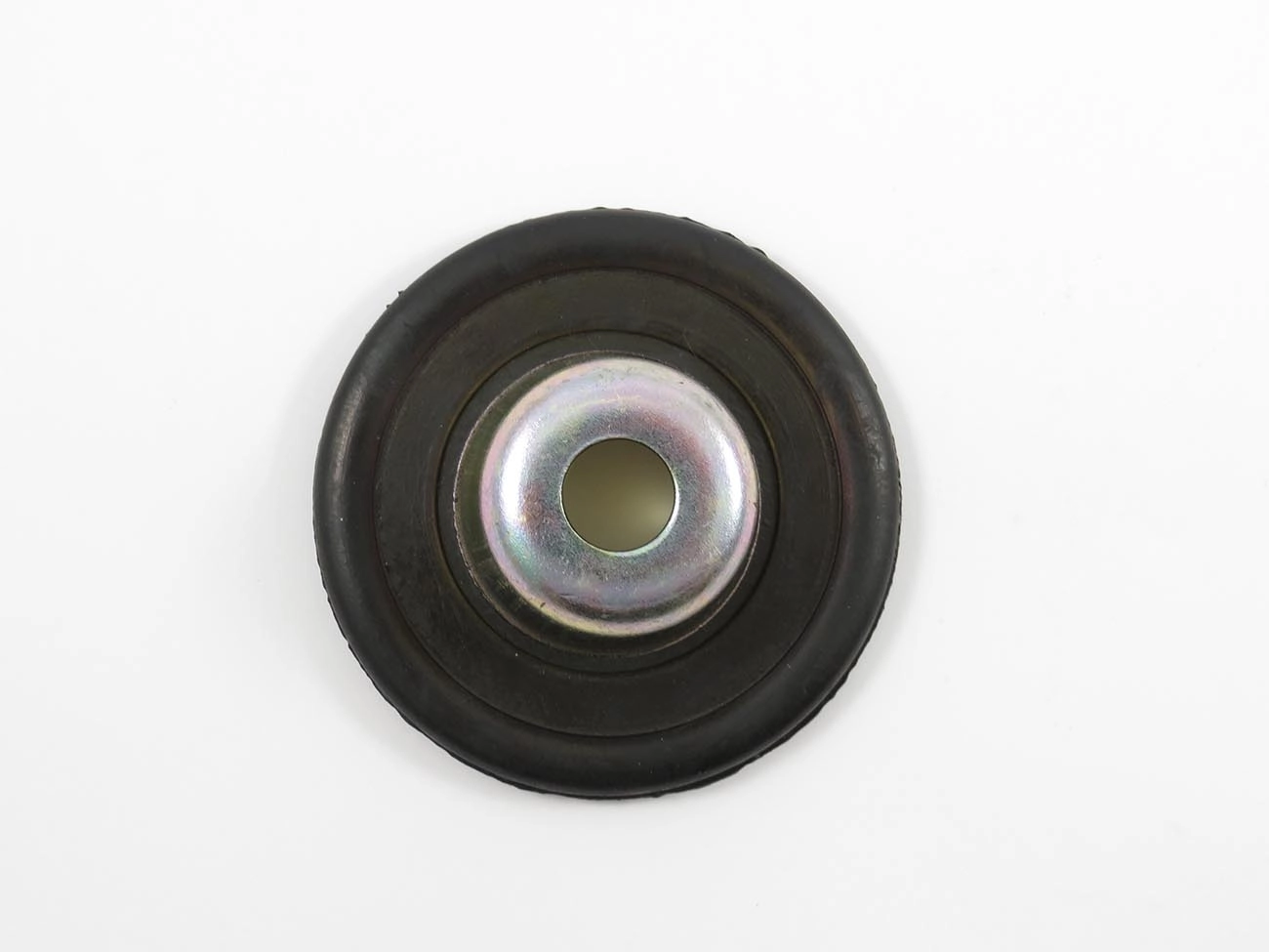 PRATO SUPERIOR AMORTECEDOR DIANTEIRO VW GOL/PARATI/SAVEIRO 95/01-  MENOR ALTURA TOTAL 32MM