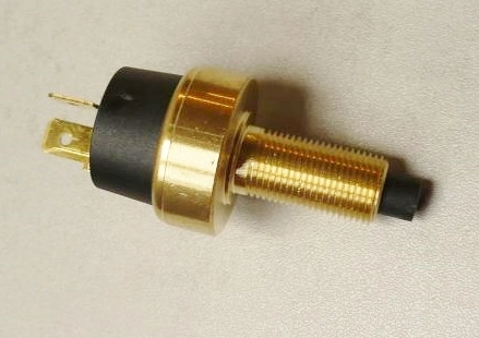INTERRUPTOR DE FREIO - MB 709/1518/1618/1620 - SPRINTER - TODOS