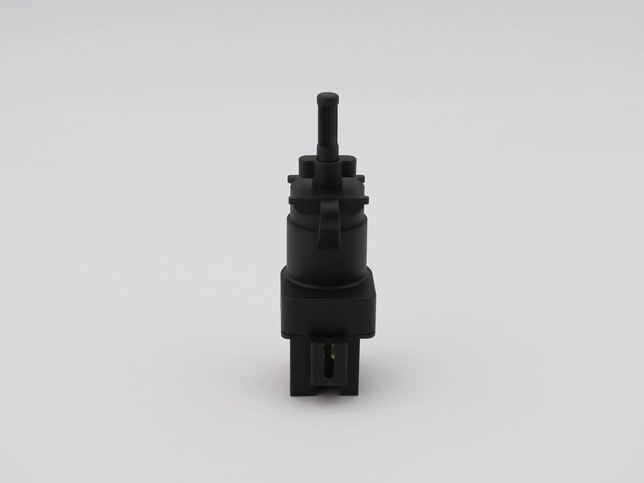 INTERRUPTOR FREIO FORD FIESTA/FOCUS/FUSION/MONDEO/TRANSIT - 2 TERMINAIS