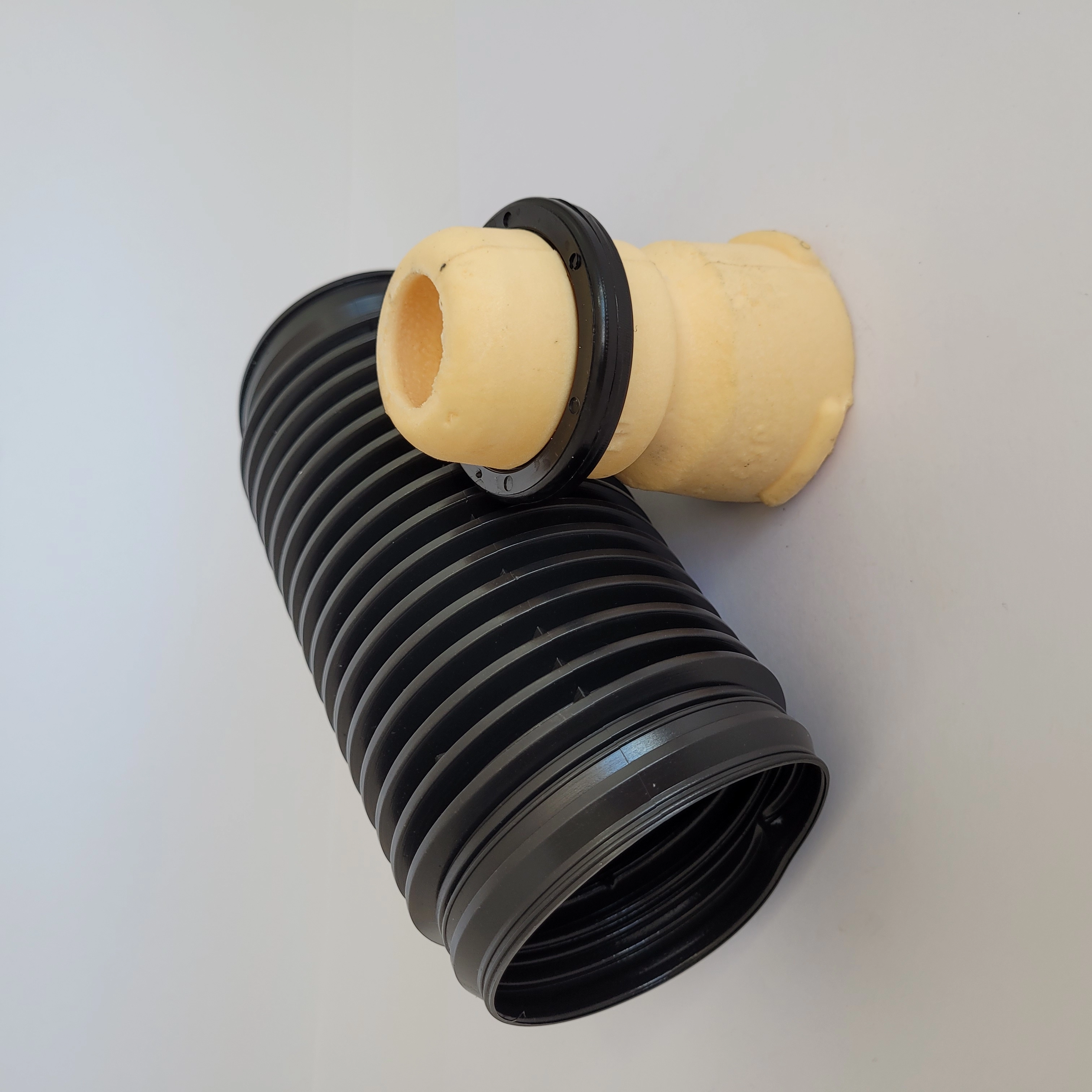 KIT AMORTECEDOR DIANTEIRO - VW GOLF 2016/ - BATENTE/COIFA
