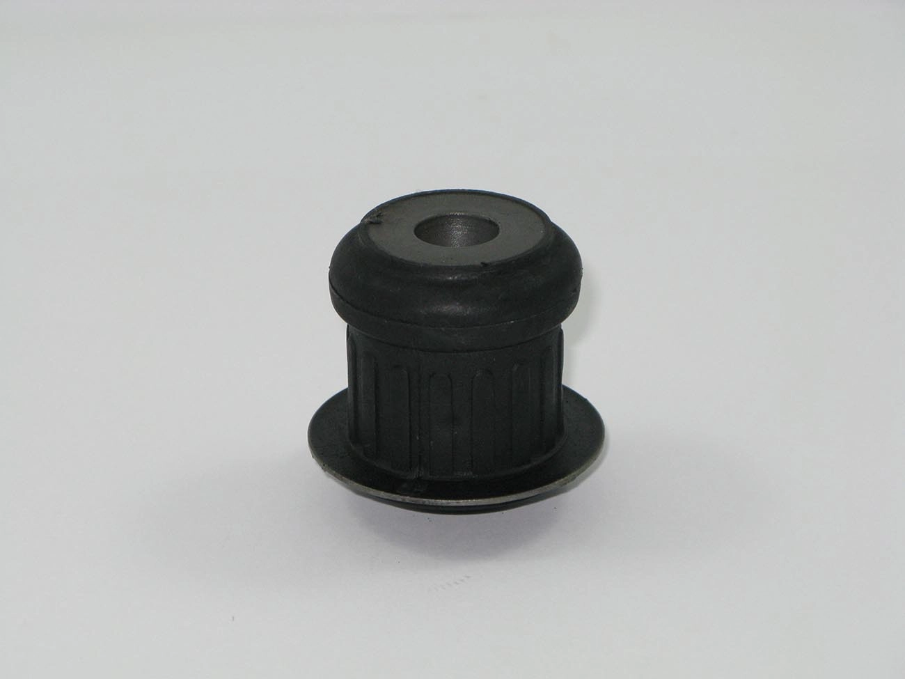 BUCHA DIANTEIRA QUADRO MOTOR 10 MM SUSPENSAO VW GOL 16V 10MM