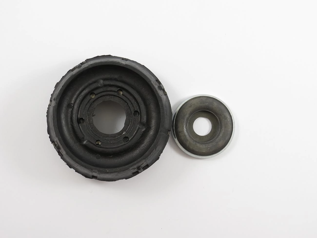 COXIM AMORTECEDOR DIANTEIRO COM ROLAMENTO RENAULT CLIO 98/17 - KANGOO 00/18 - SYMBOL 09/13