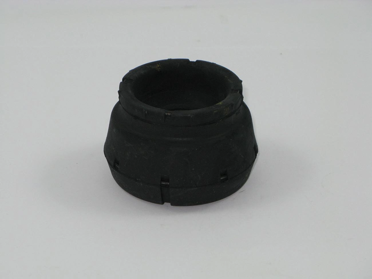 COXIM AMORTECEDOR VW GOLF 98/AUDI A3 - BORA/NEW BEETLE 99/ - NOVO GOL/SAV 08/ - UP 14/ -DIANT. S/ROL