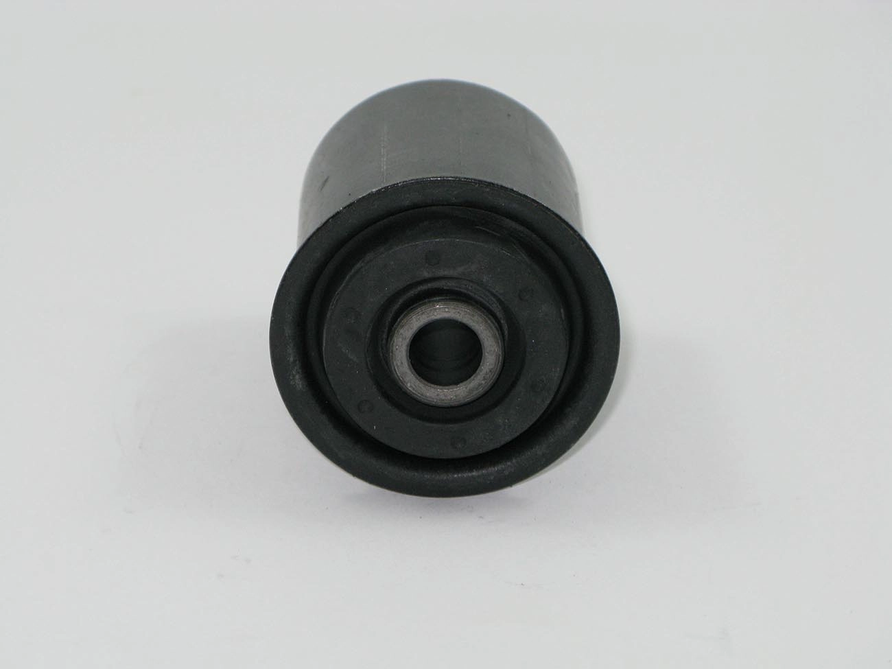 BUCHA TRASEIRA FEIXE MOLAS TRASEIRO MOLA FORD COURIER 1997/2013 PARTE