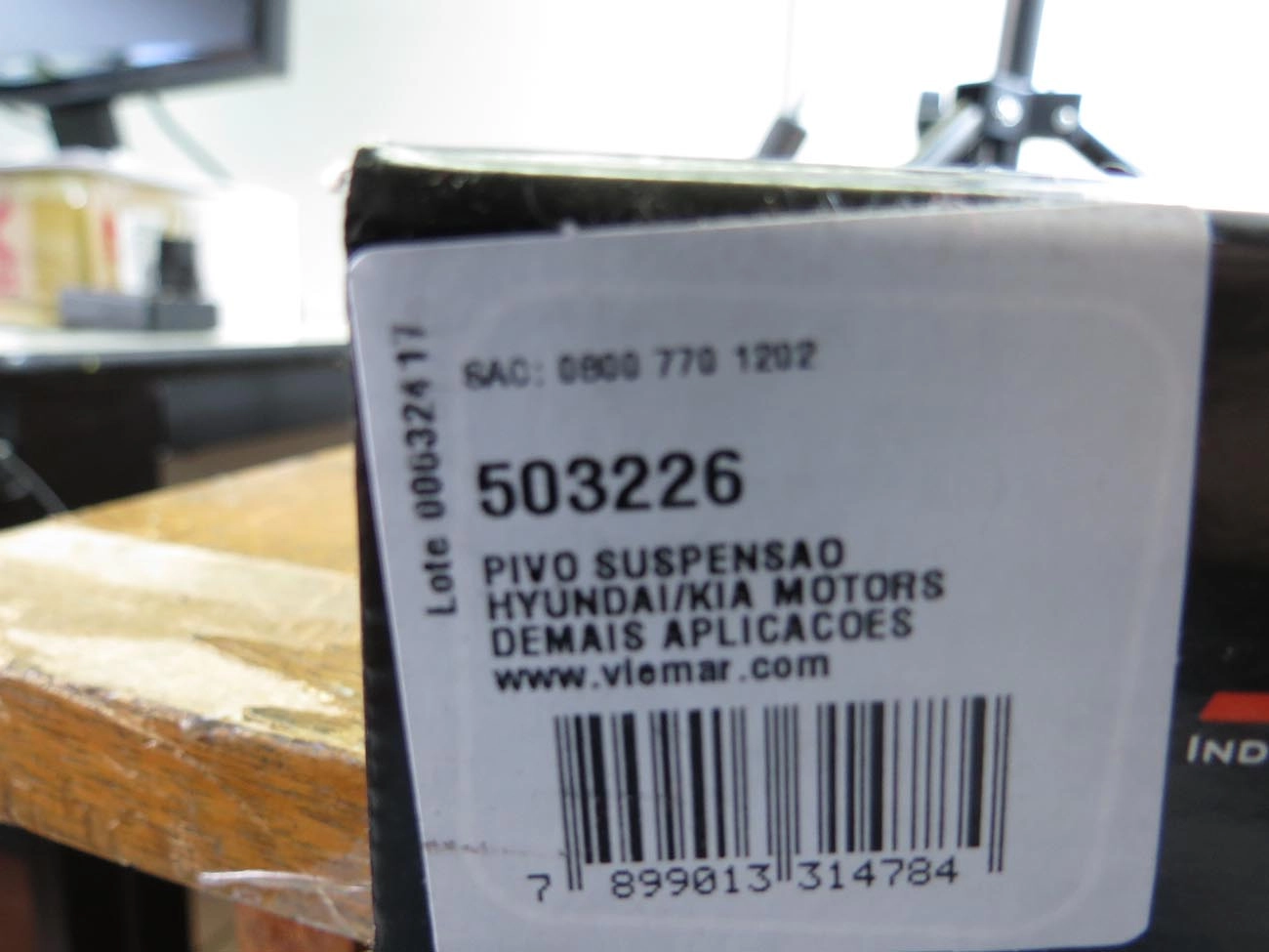 PIVÔ SUSPENSÃO INFERIOR HYUNDAI I30 09/ - I30 CW 09/ - KIA CERATO/CARENS 09/ - MAGENTIS 06/10 LD/LE
