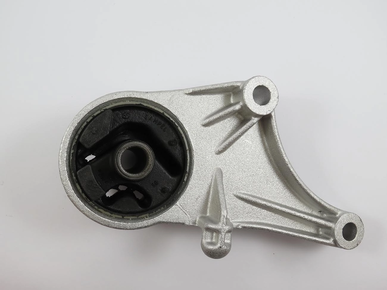 COXIM/SUPORTE DIANTEIRO MOTOR LADO ESQUERDO GM ASTRA/VECTRA/ZAFIRA 99/
