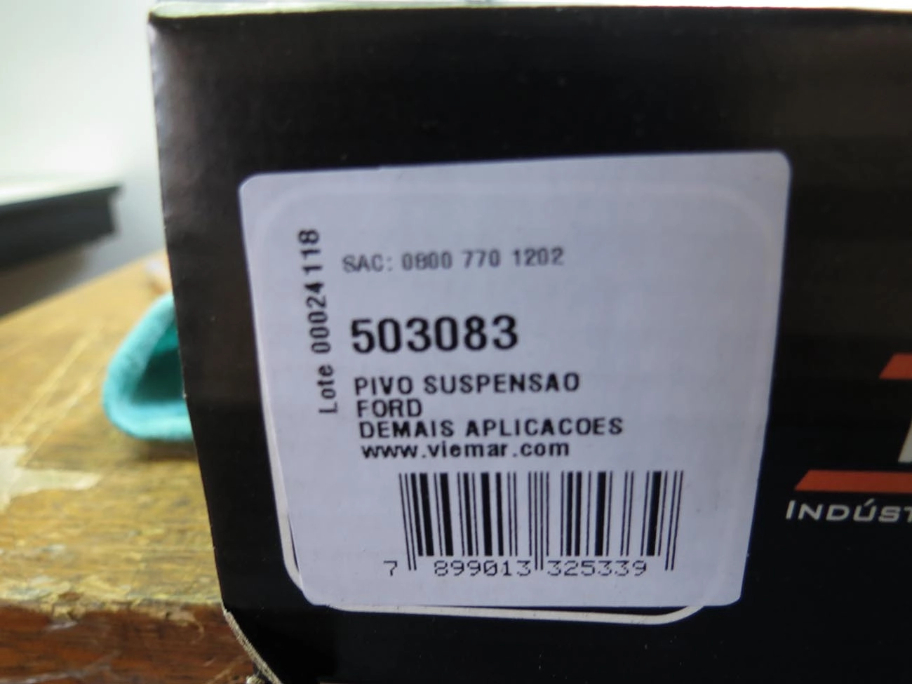 PIVÔ SUSPENSÃO INFERIOR FORD F-4000 99/11 - F-250 4X4 06/12 - F-350 4X4 99/22 - DIREITO/ESQUERDO