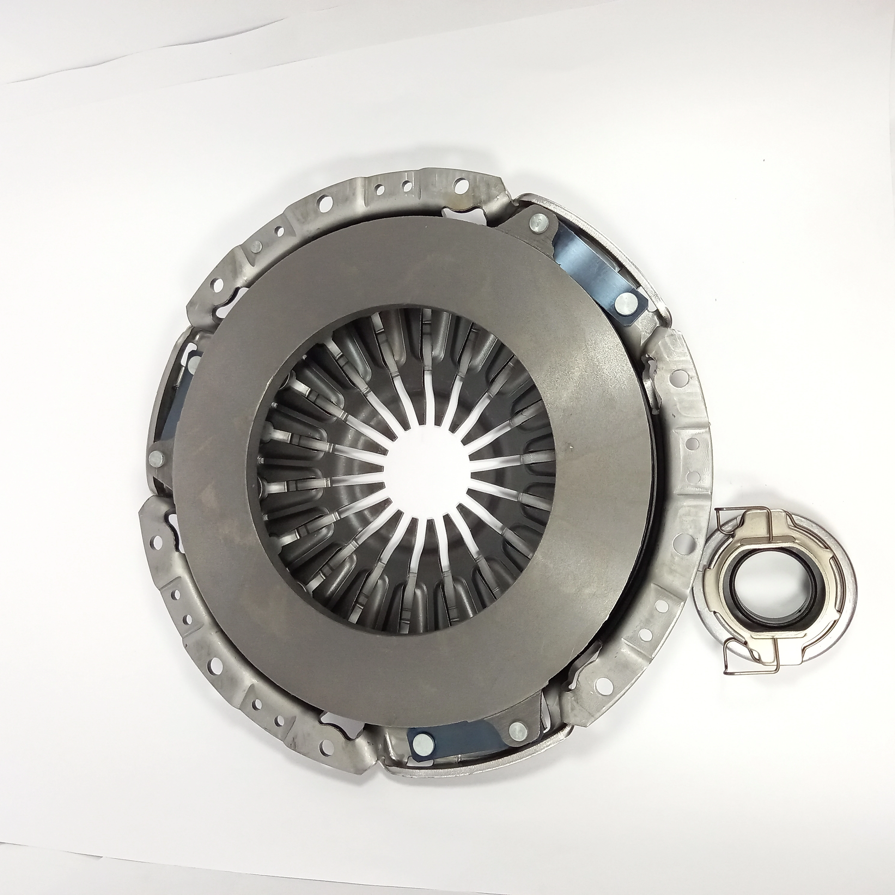 KIT DE EMBREAGEM TOYOTA HILUX 2.4 15/ DIESEL 4WD - HILUX 2.8 16/ 16V 275MM 21 ESTRIAS COM ROLAMENTO