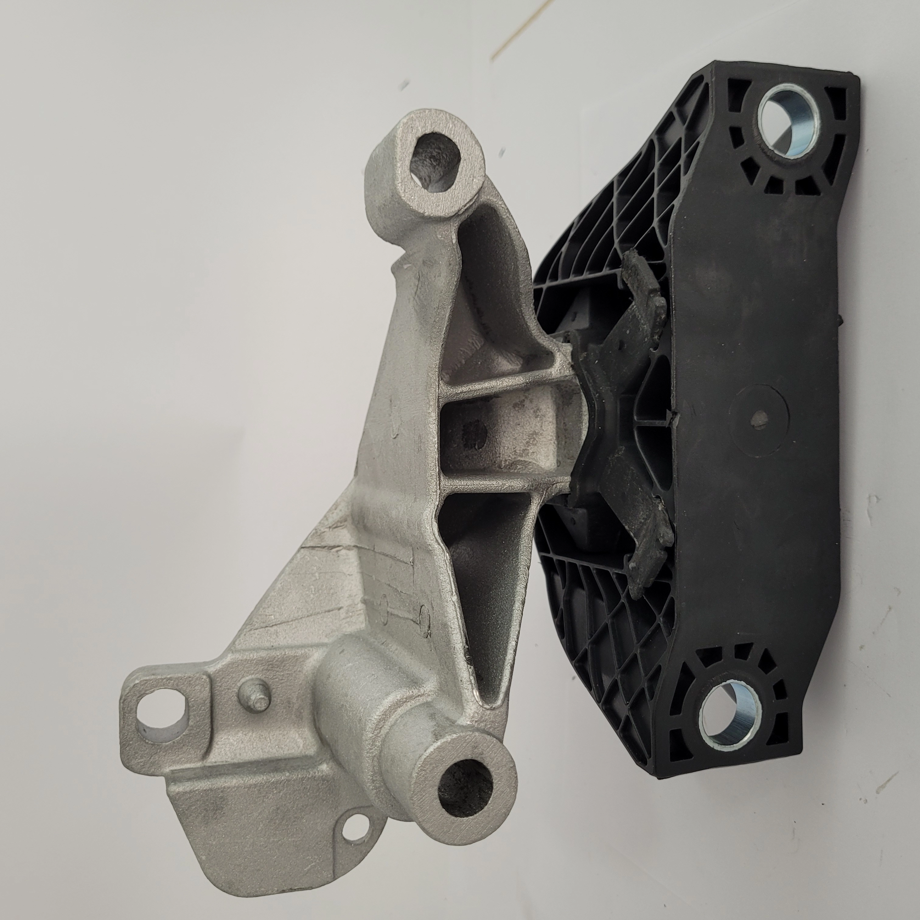 BUCHA DO FACAO HYUNDAI I30 2009/2012 - SUSPENSAO TRASEIRA - 70MM