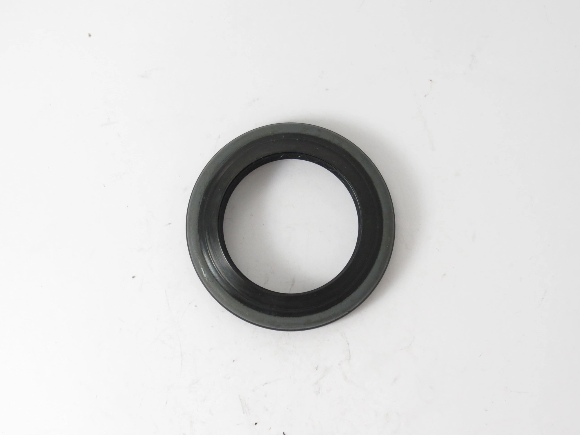 RETENTOR CUBO RODA TRASEIRO EIXO DANA44/60 54X80X11,10X16,60MM TRASEIRA EXTERNO CARGO GM A-20/C-20/D-20/S-10 MB SPRINTER VW 5.150/6.80/9.160