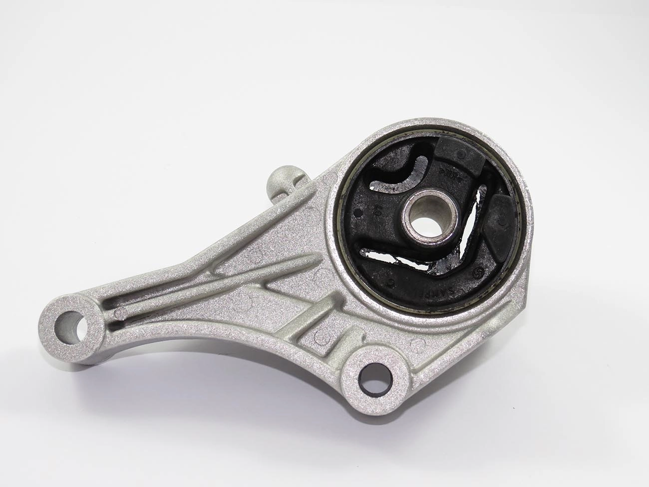 COXIM/SUPORTE MOTOR DIANTEIRO LADO ESQUERDO GM CORSA 02/12 MERIVA 03/12 MONTANA 04/10