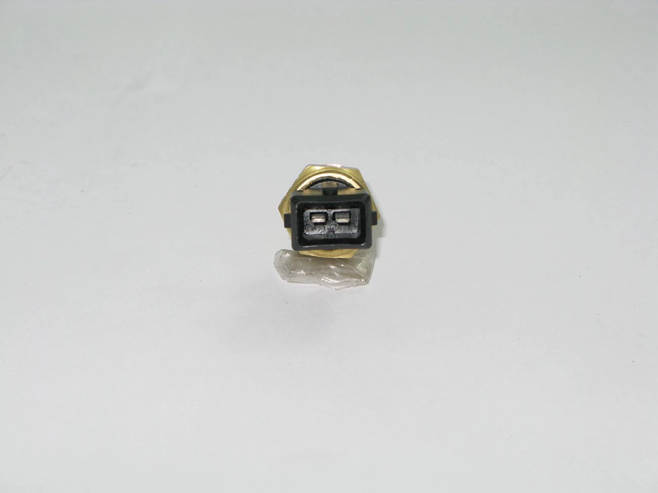 PLUG ELETRONICO GM MONZA/KADETT MPFI - OMEGA/SILVERADO 4.1 - - COR PRETO 2 PINOS