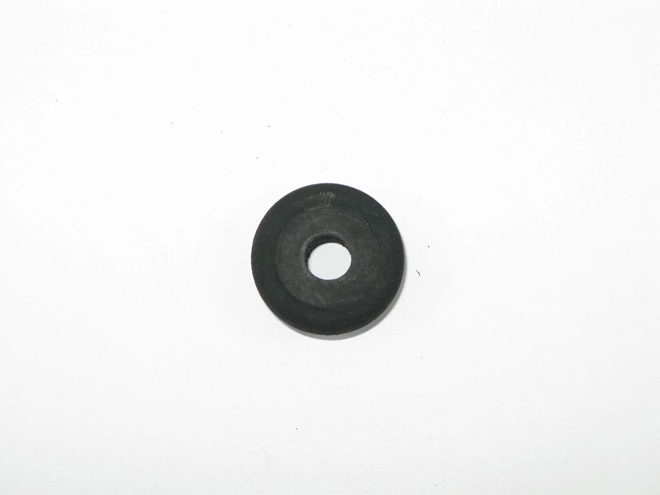 BUCHA BRACO OSCILANTE FIAT UNO/PREMIO/ELBA/FIORINO 86/90 - 10MM