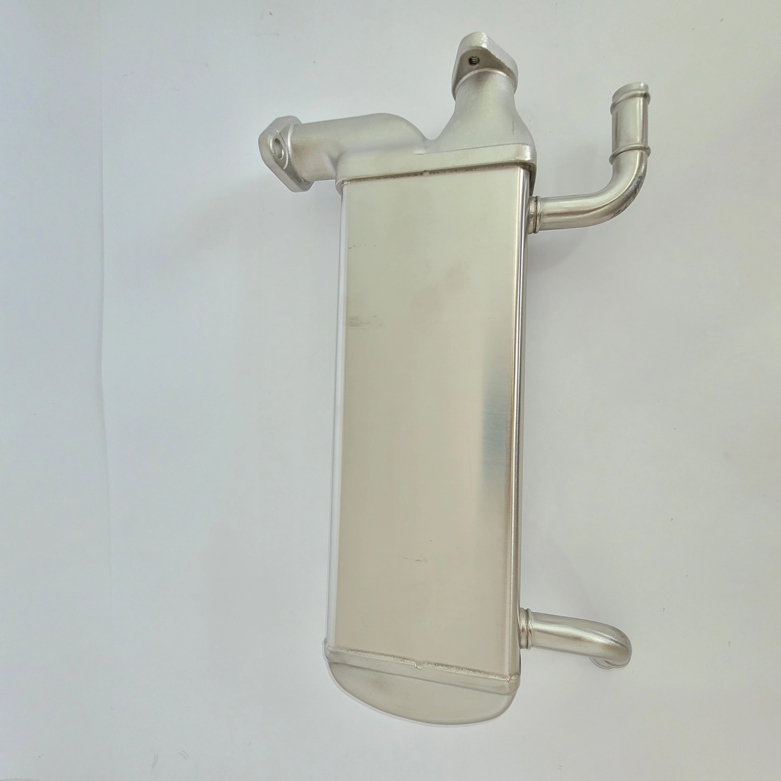 RADIADOR/RESFRIADOR DE ÓLEO/TROCADOR DE CALOR VW AMAROK 2.0 16V TDI 12/17 DIESEL - VALVULA EGR