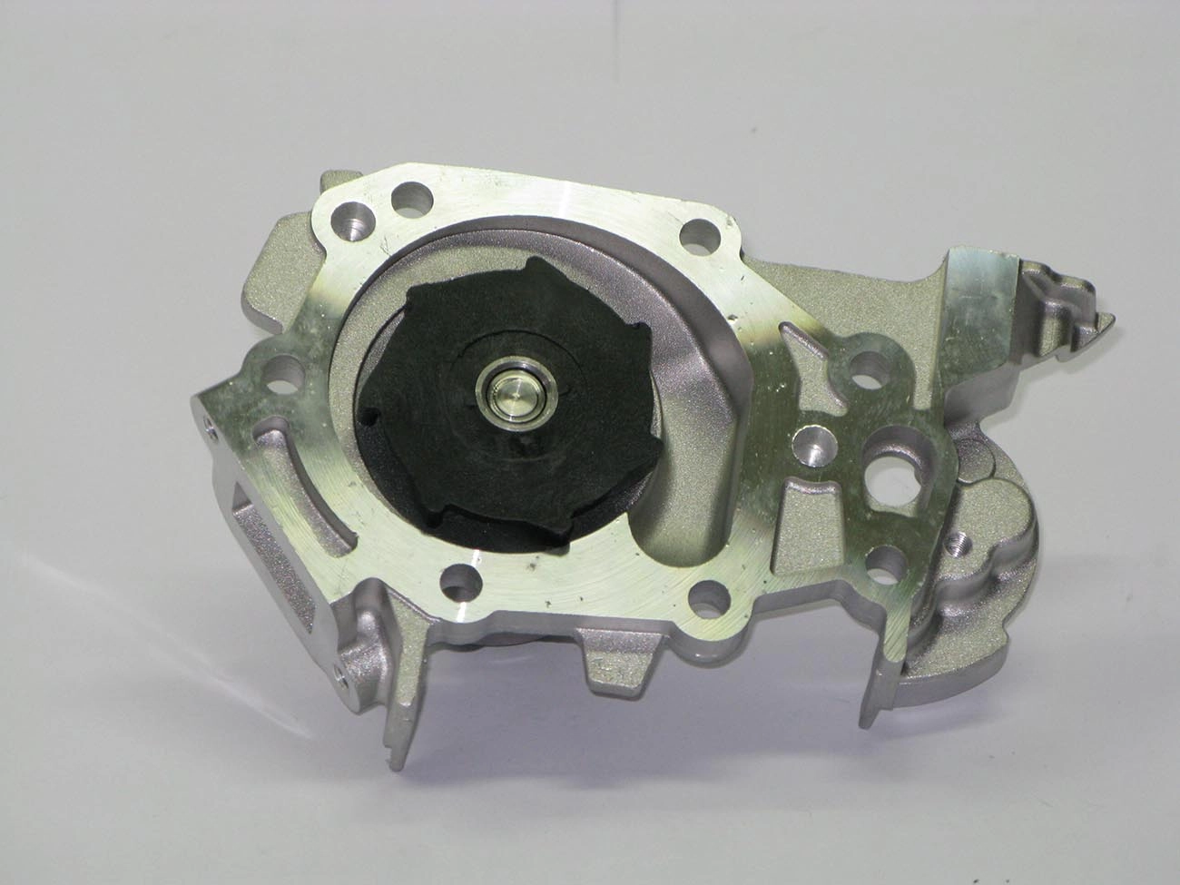 BOMBA AGUA PEUGEOT 206 1.0 16V - RENAULT CLIO 1.0 16V