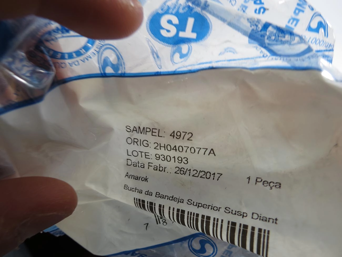 BUCHA BANDEJA SUPERIOR VW AMAROK 11/ - SUSPENSÃO DIANTEIRA