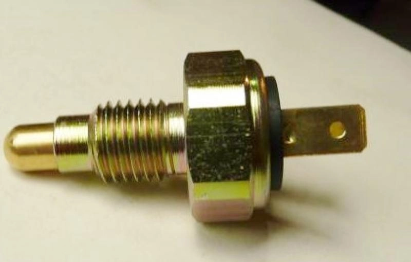 INTERRUPTOR DE LUZ DE RE - GM MONZA/KADETT/IPANEMA - TODOS