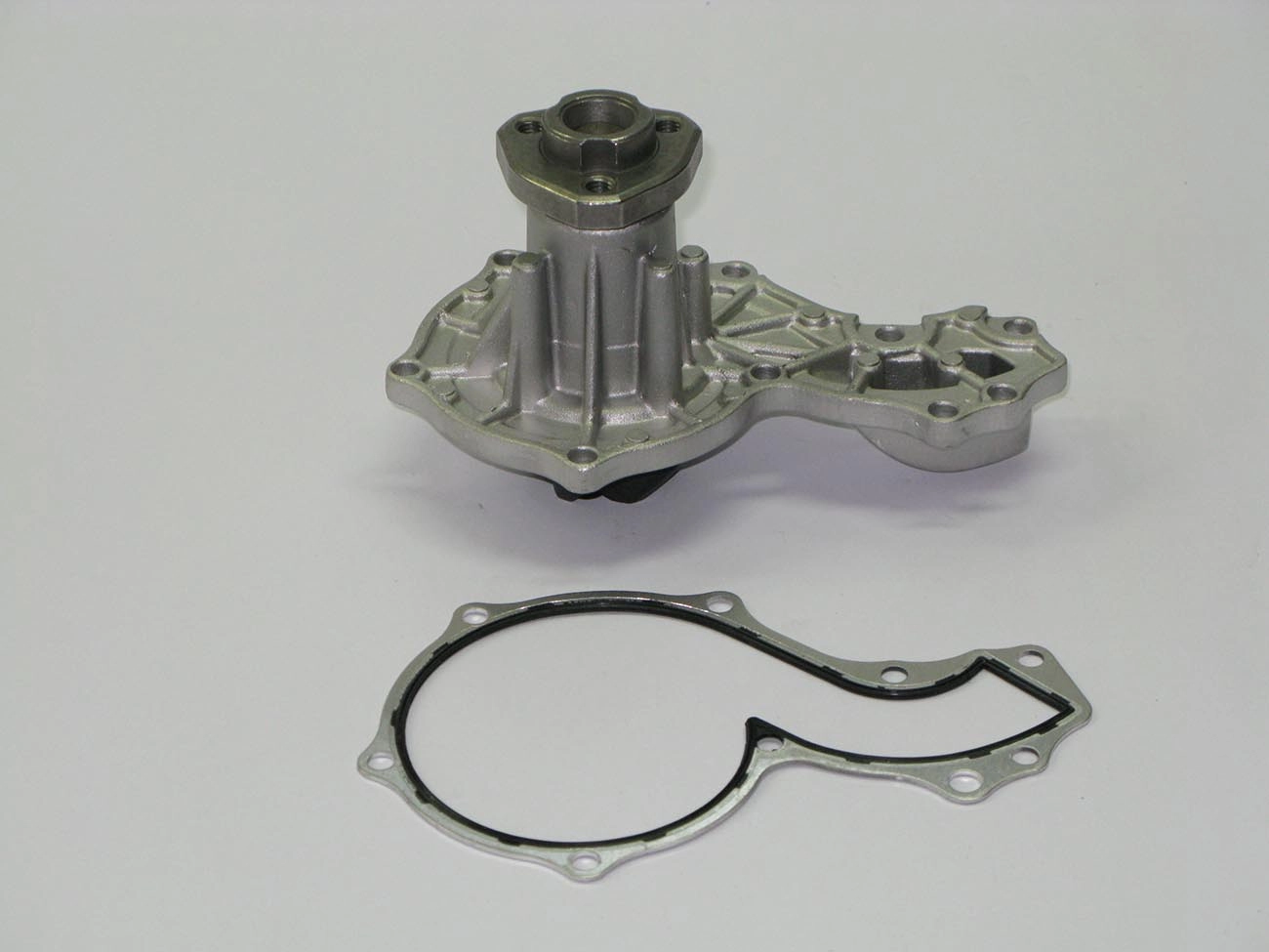 BOMBA AGUA VW GOL/PARATI/SAVEIRO/SANTANA/QUANTUM AP 95/ - C/POLIA MULTI-V