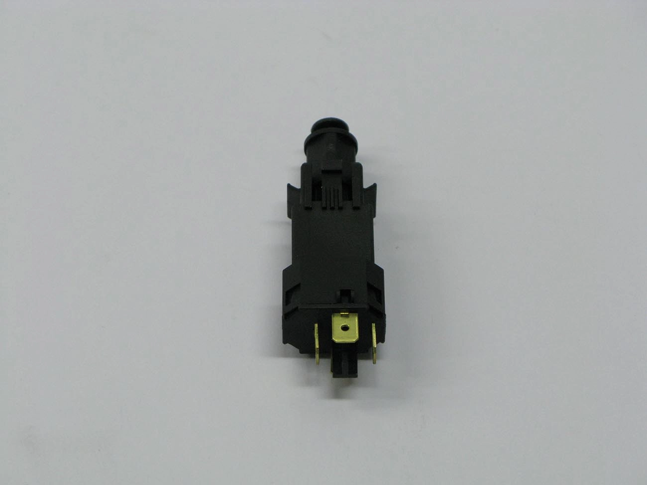 INTERRUPTOR LUZ FREIO GM NOVO CORSA/MERIVA/ASTRA/NOVO VECTRA