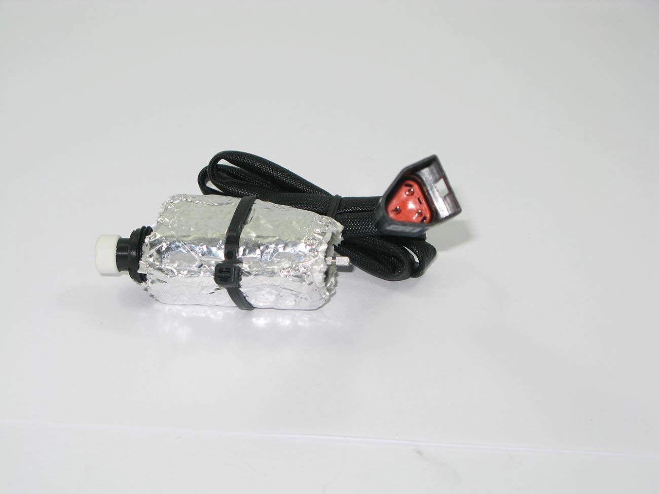 SENSOR DE VELOCIDADE FORD NOVO FIESTA 1.0/1.6 2002/ - 8 PULSOS CONECTOR 3 PINOS - MOTOR ZETEC ROCAN