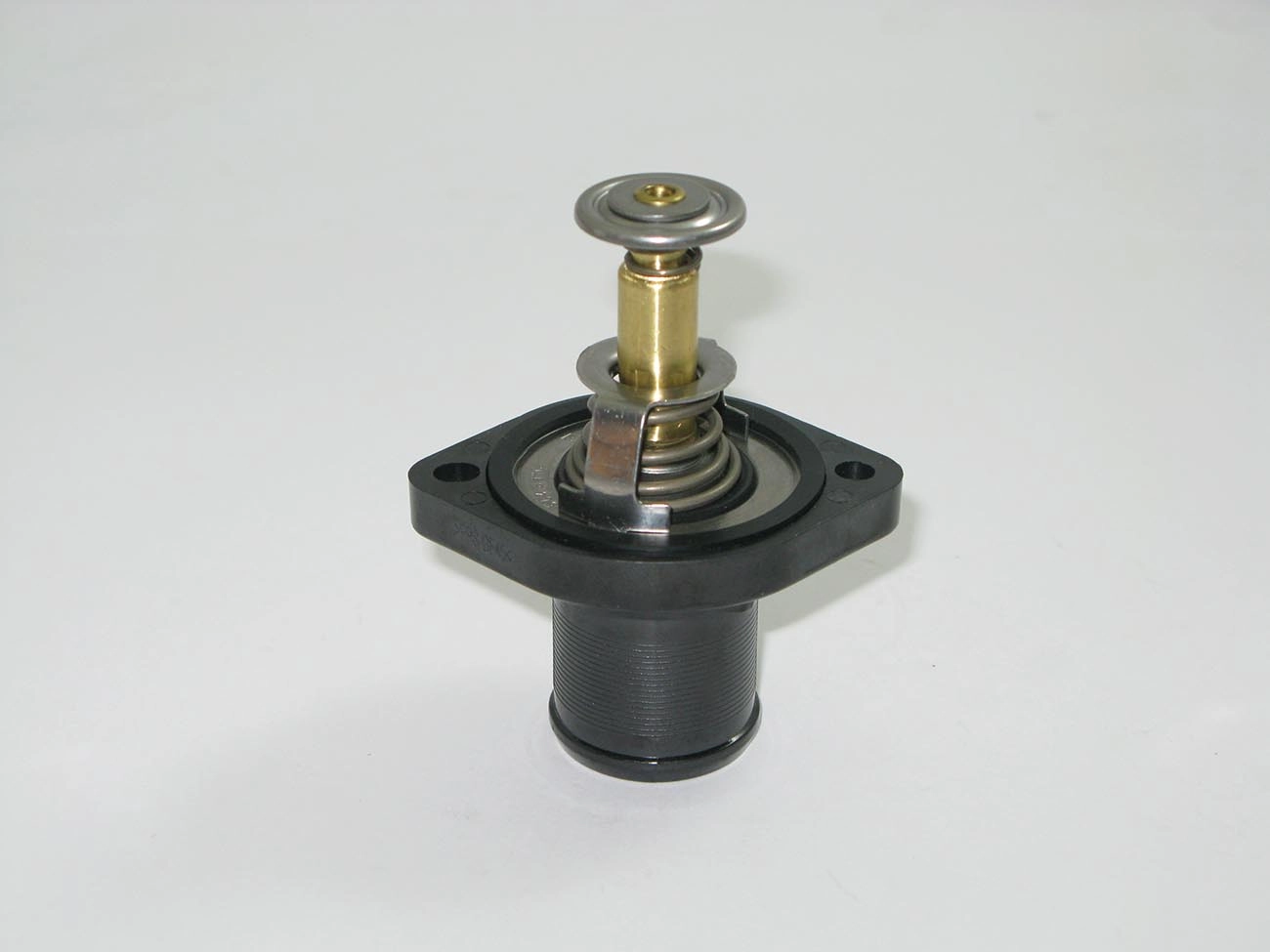 VALVULA TERMOSTATICA CITROEN C4/C5/C5 PICASSO - PEUGEOT 307 2.0 16V - 406/407/607/807
